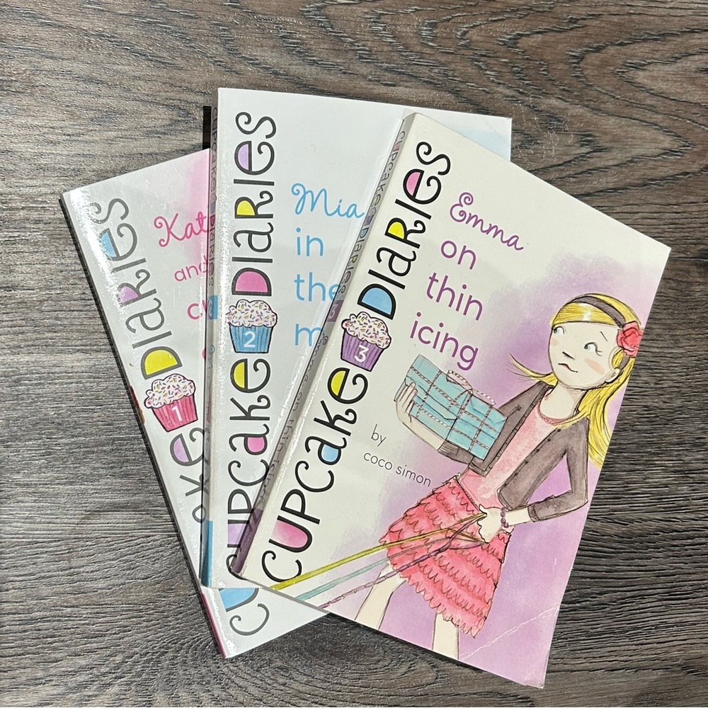 Cupcakes diaries books